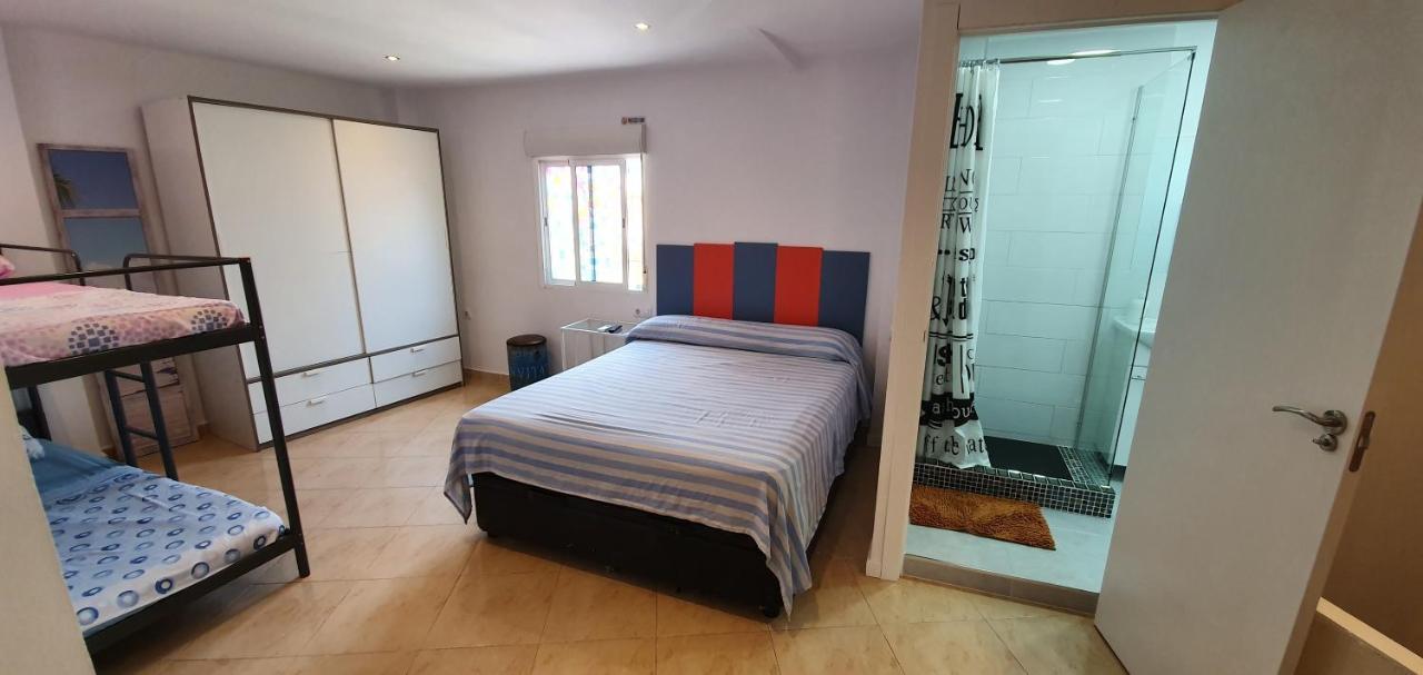 Habitacion Cerca Del Centro Valencia Bagian luar foto