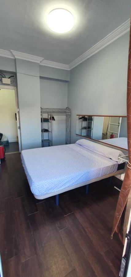 Habitacion Cerca Del Centro Valencia Bagian luar foto
