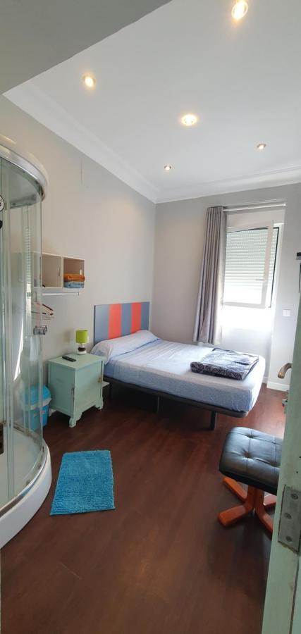 Habitacion Cerca Del Centro Valencia Bagian luar foto