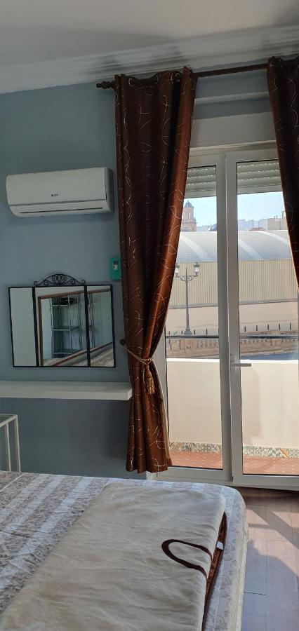 Habitacion Cerca Del Centro Valencia Bagian luar foto