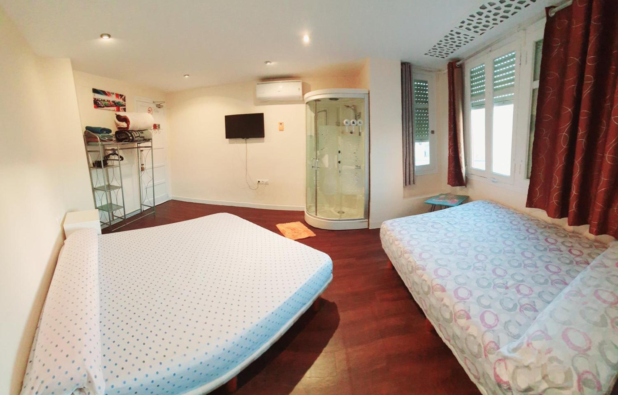 Habitacion Cerca Del Centro Valencia Bagian luar foto